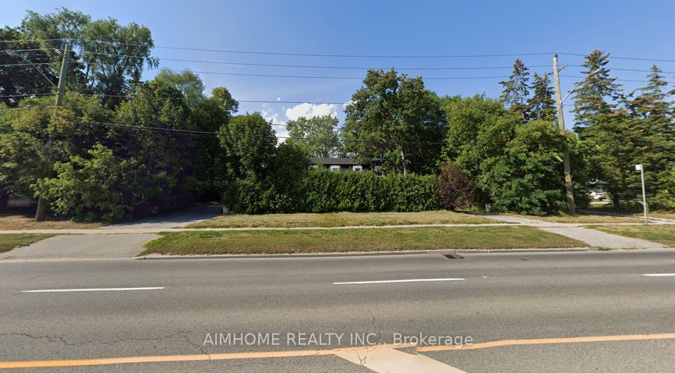 338 Steeles Ave E