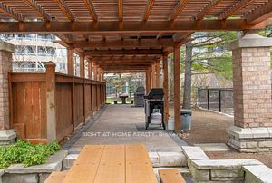 610 Bullock Dr, #1015