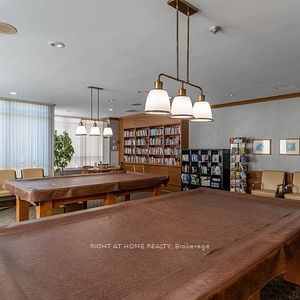 610 Bullock Dr, #1015
