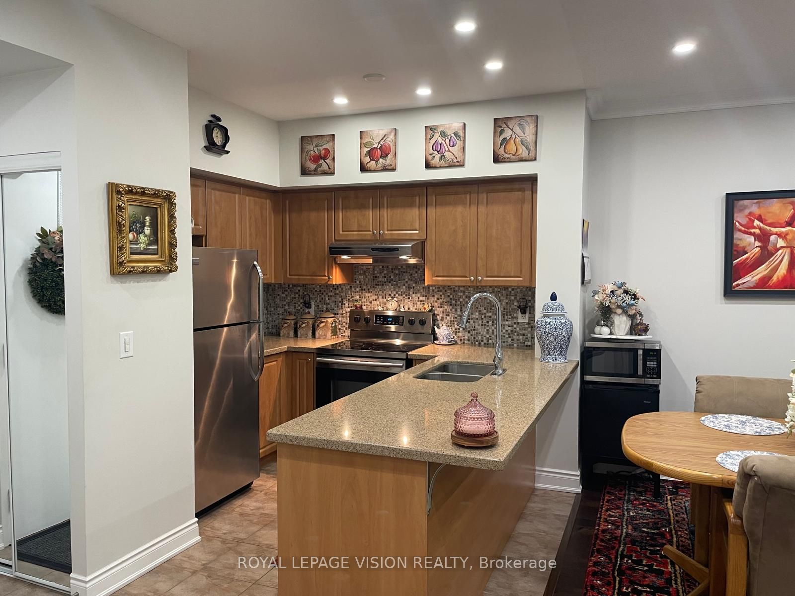 9431 Jane Street, #107