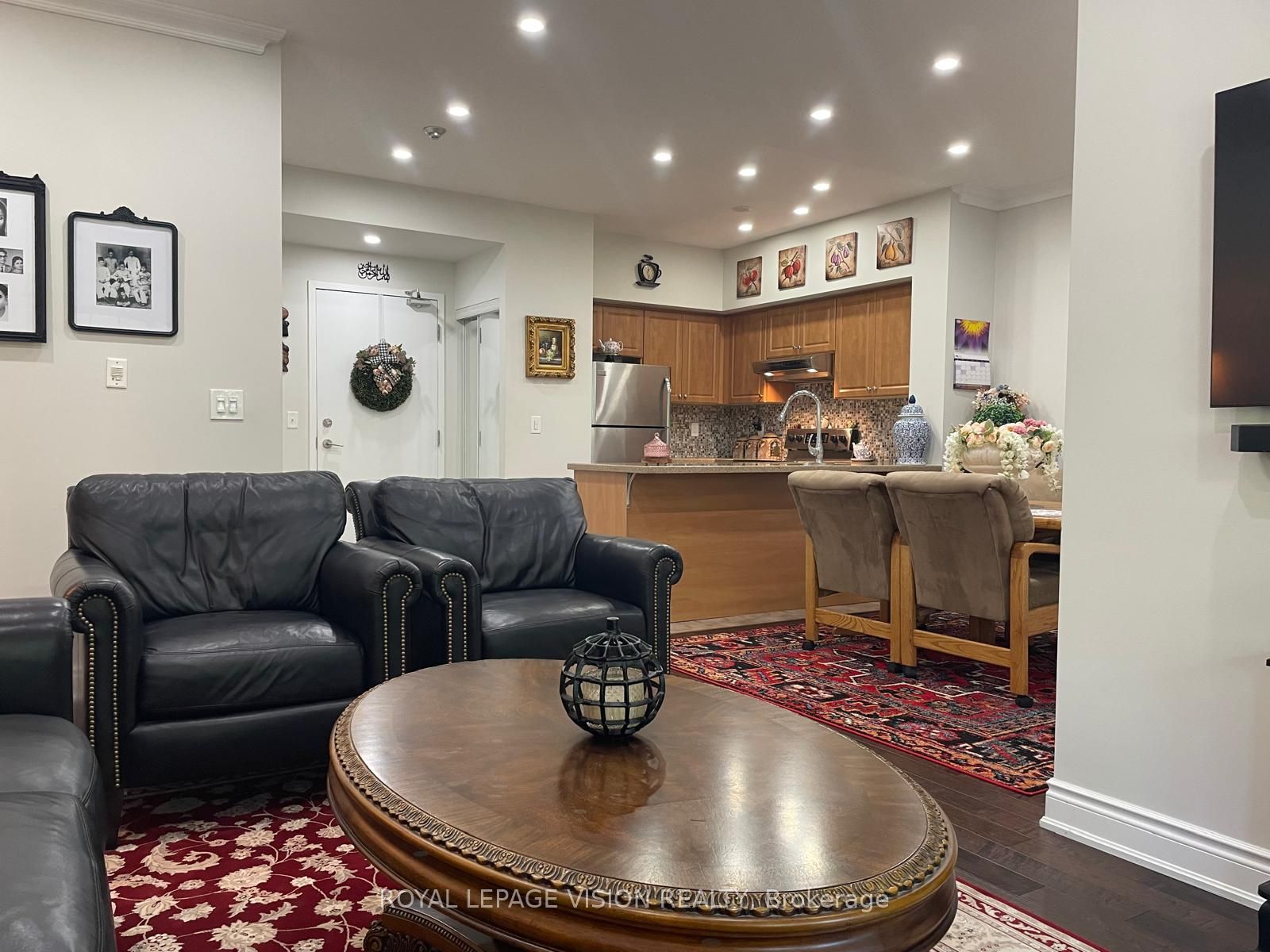 9431 Jane Street, #107