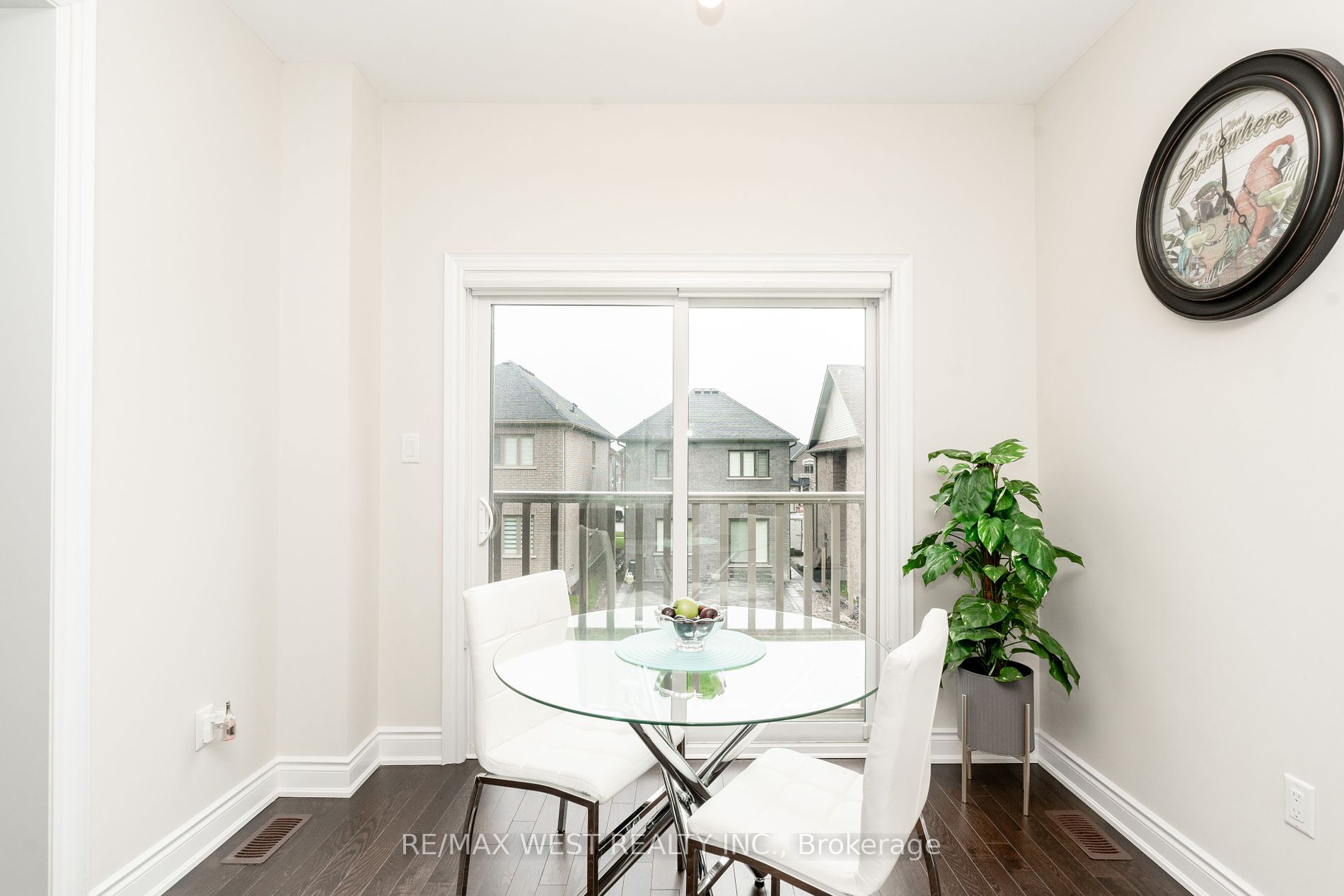 53 Janes Cres