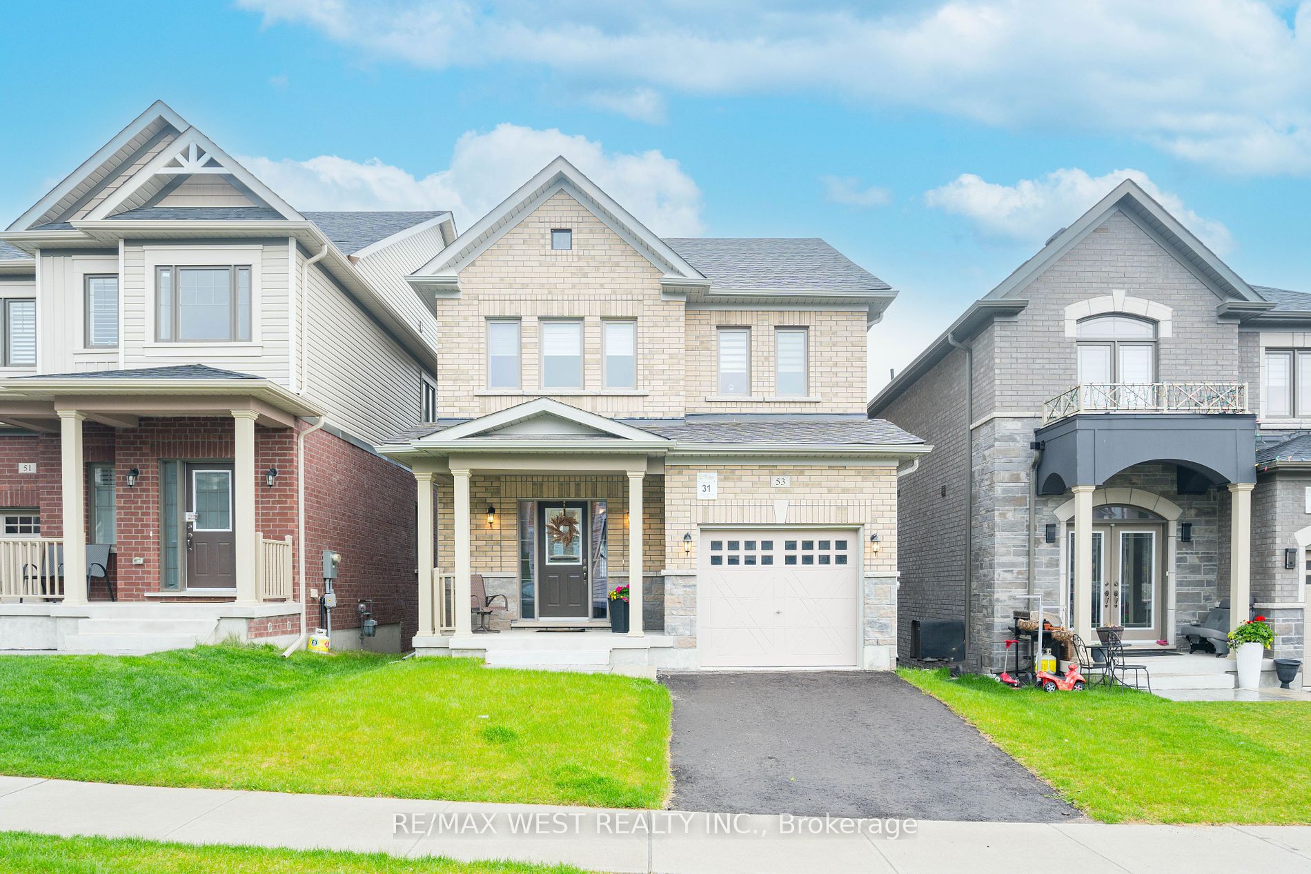 53 Janes Cres