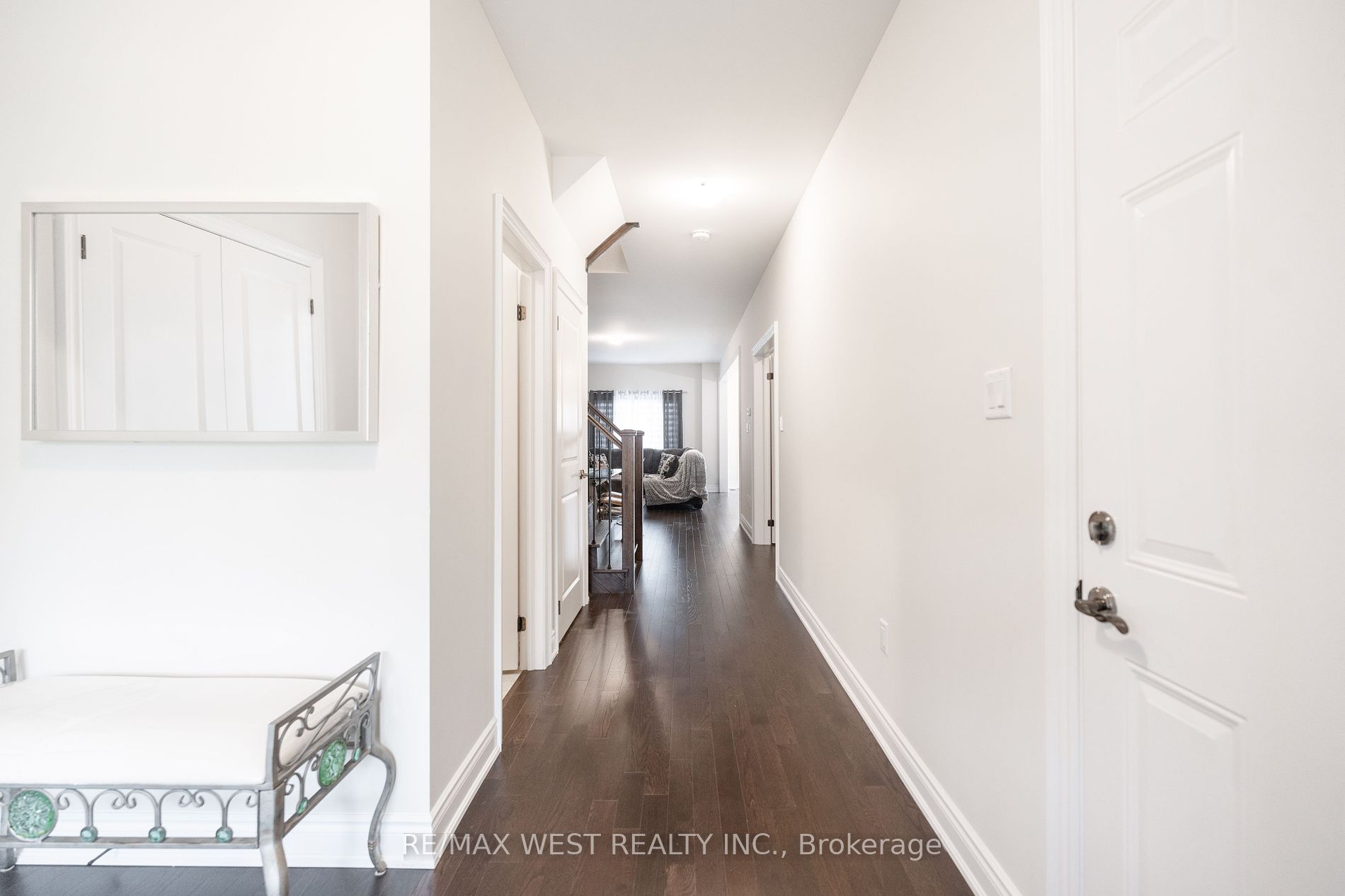 53 Janes Cres
