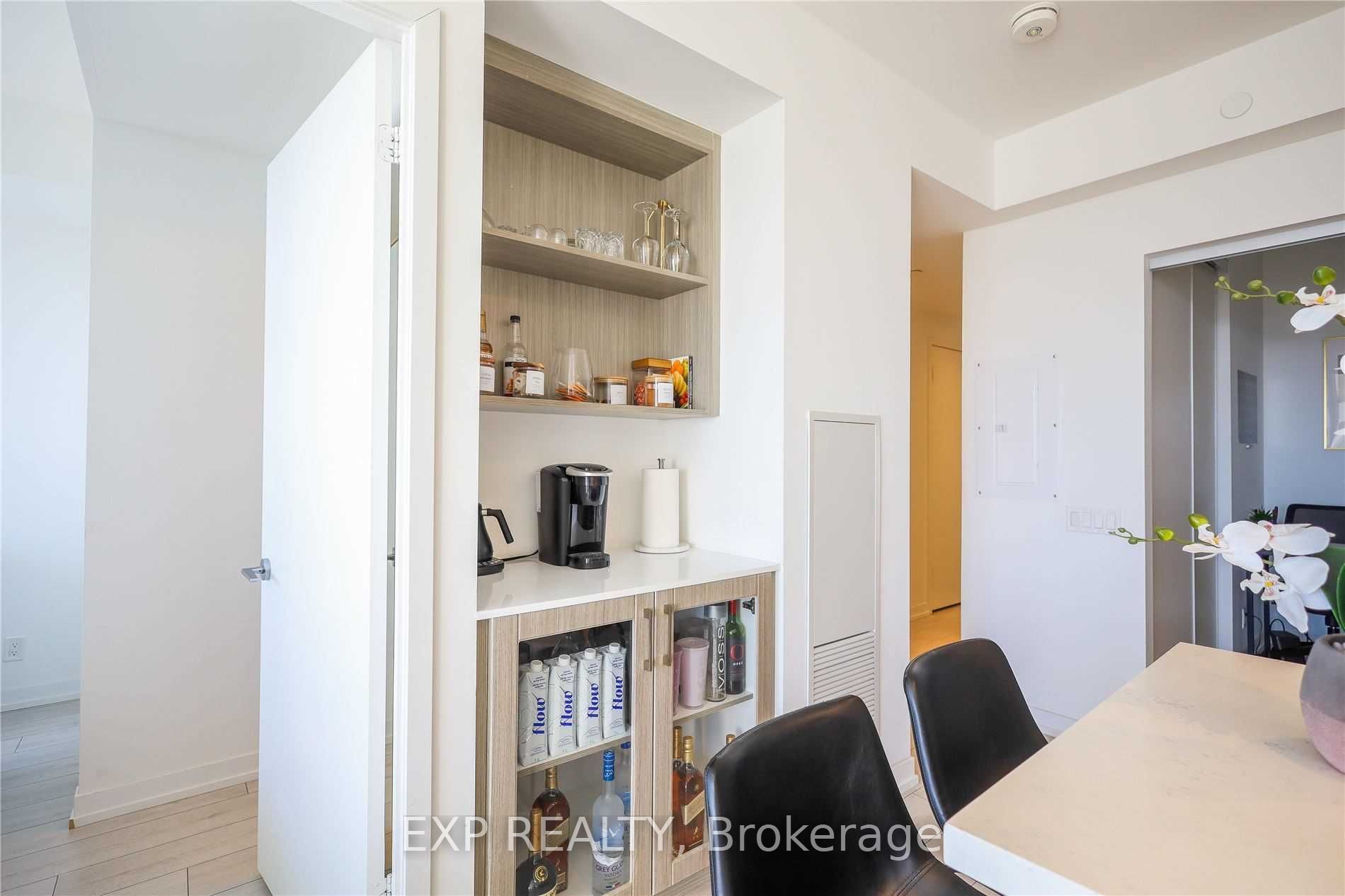 5 Buttermill Ave, #5208