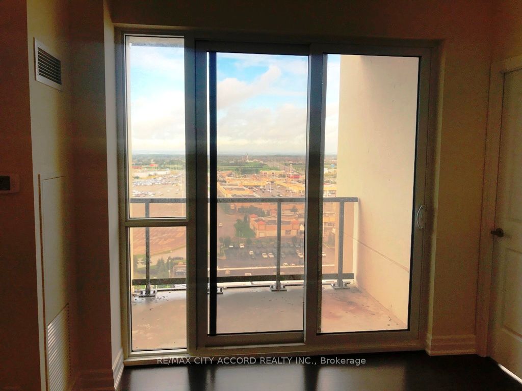 9085 Jane Street, #1709