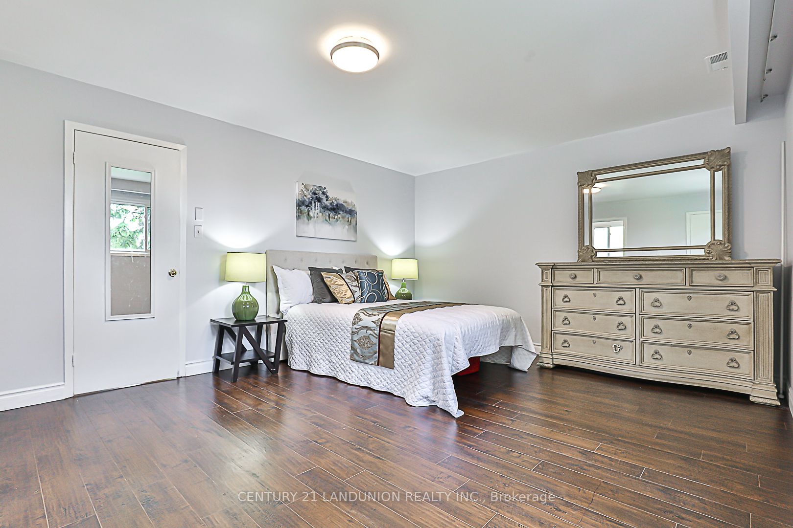 39 Ferrah St