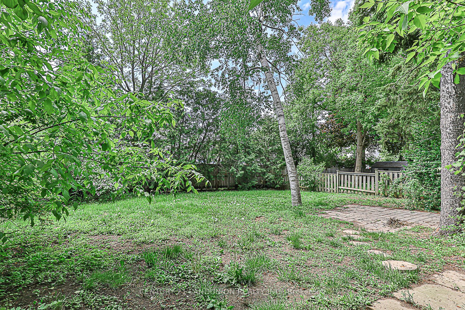 39 Ferrah St