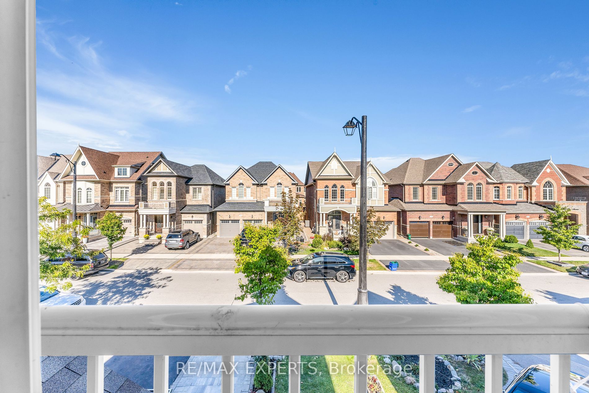 96 Pelee Ave