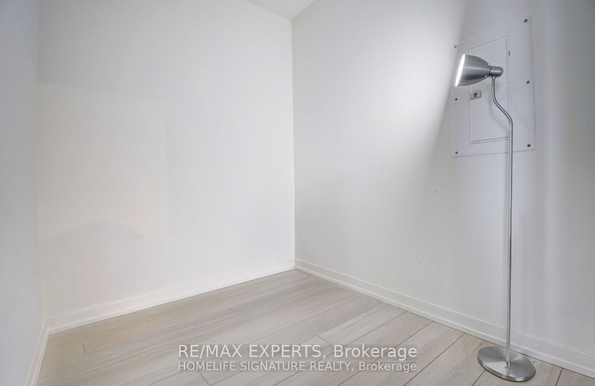 898 Portage Parkway #1912