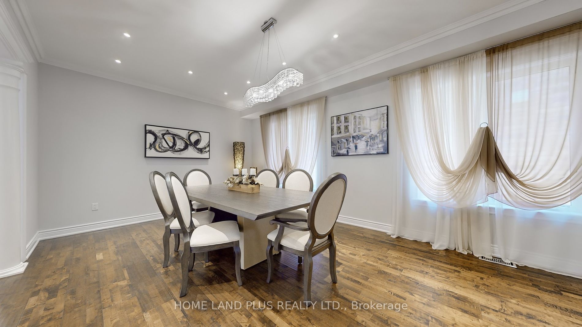 232 Shale Cres