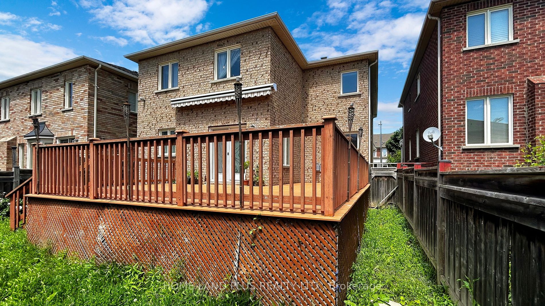 232 Shale Cres