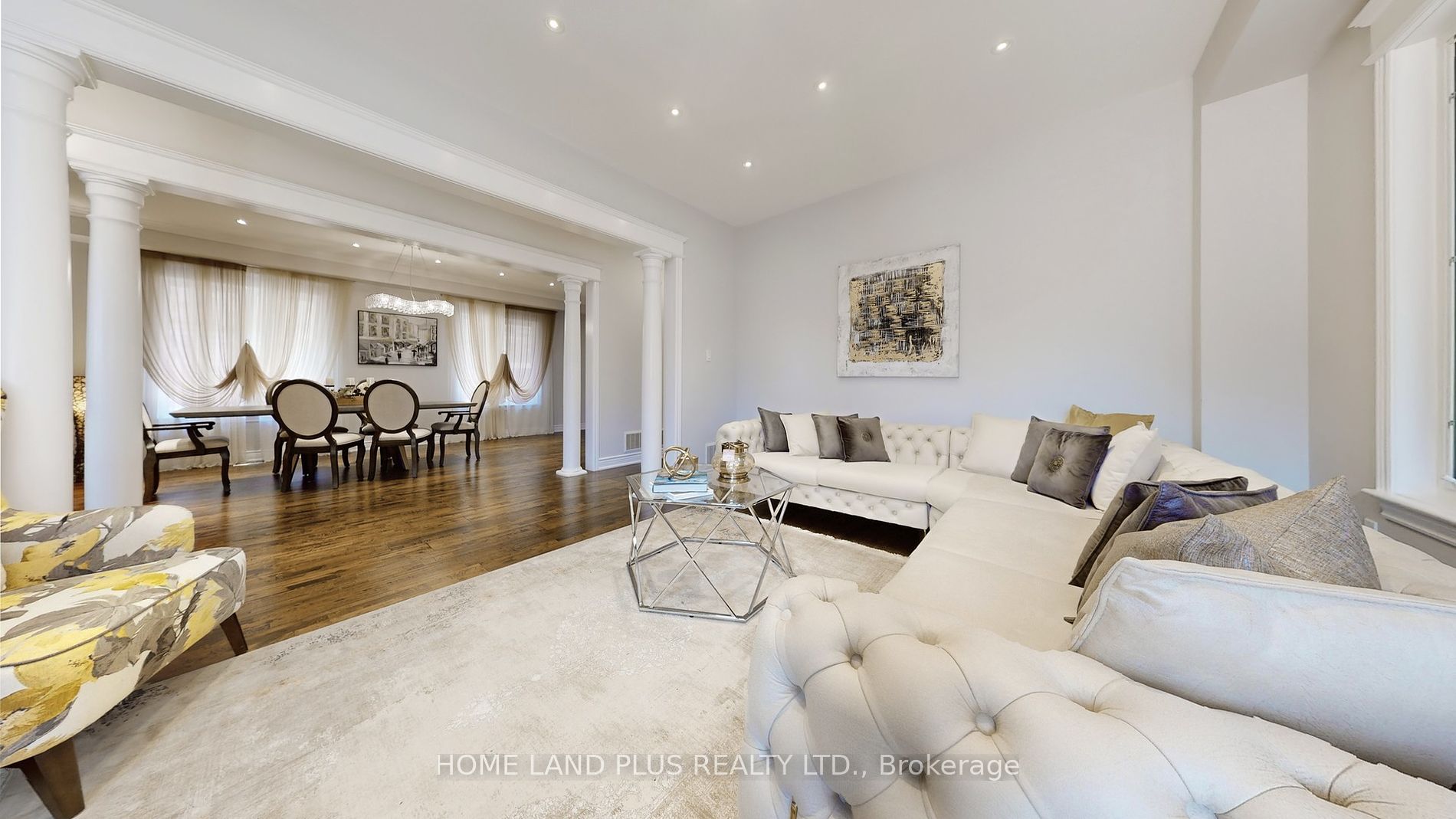 232 Shale Cres