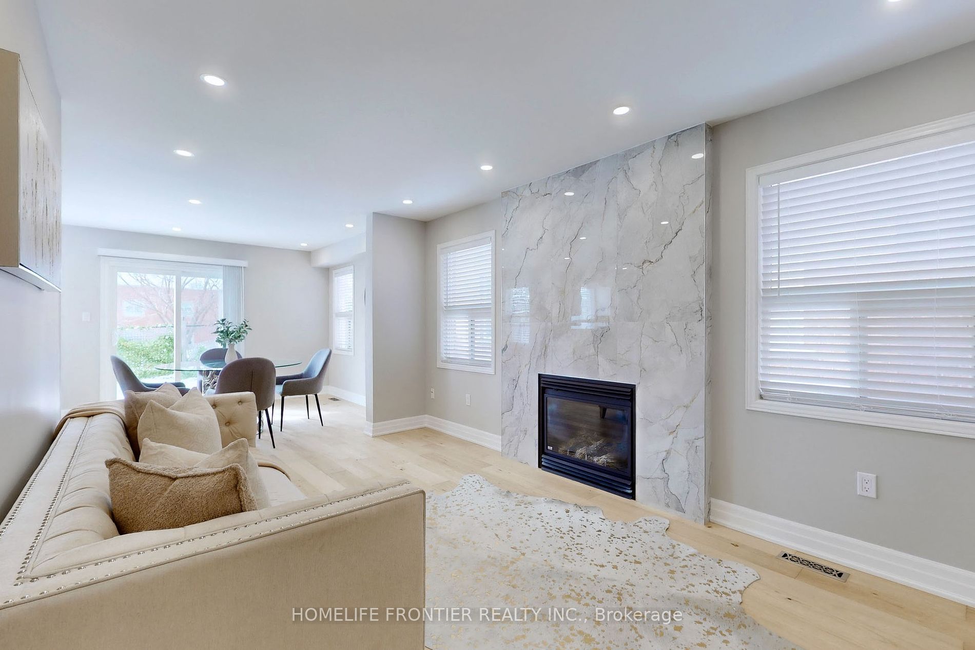 10 Delattaye Ave