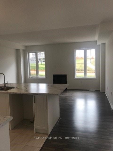27 Casserley Cres