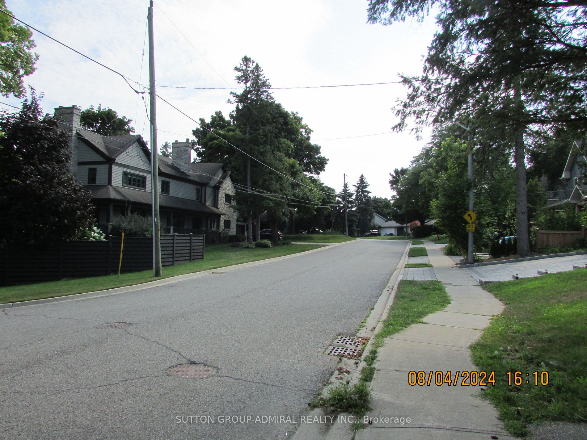 62 Leisure Lane