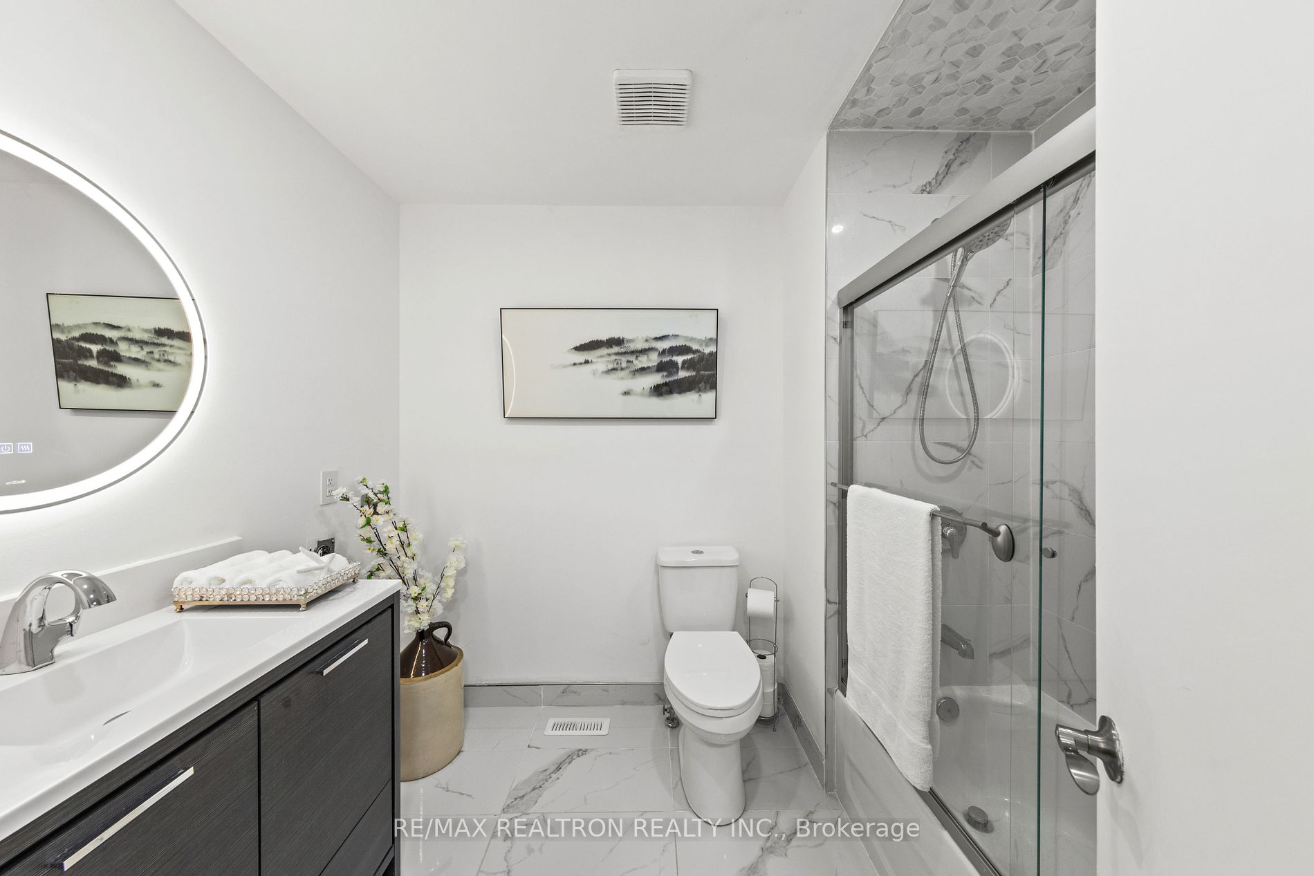 14 Mortimer Crt