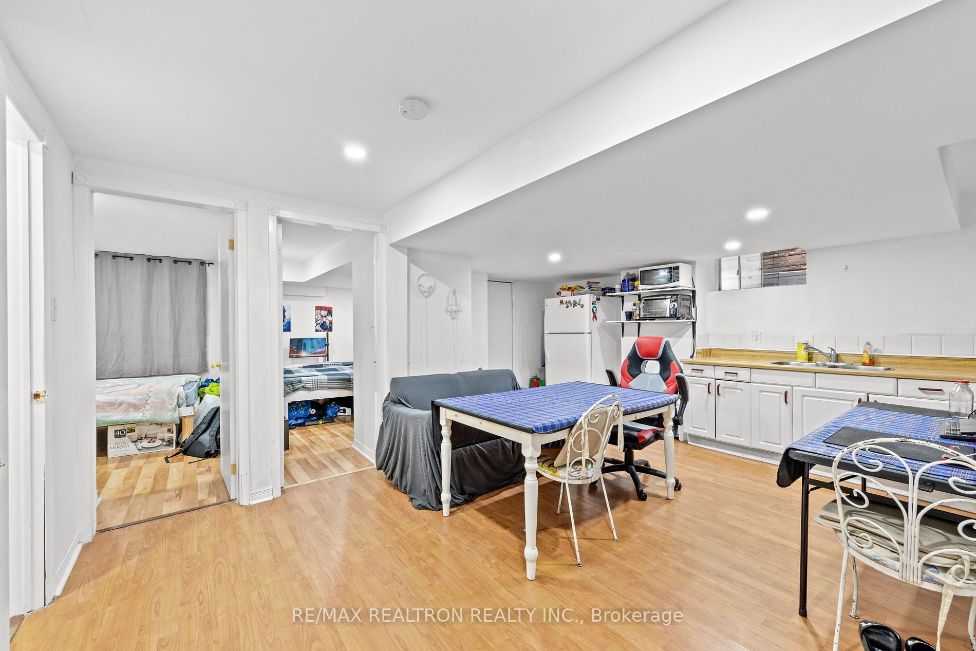 14 Mortimer Crt