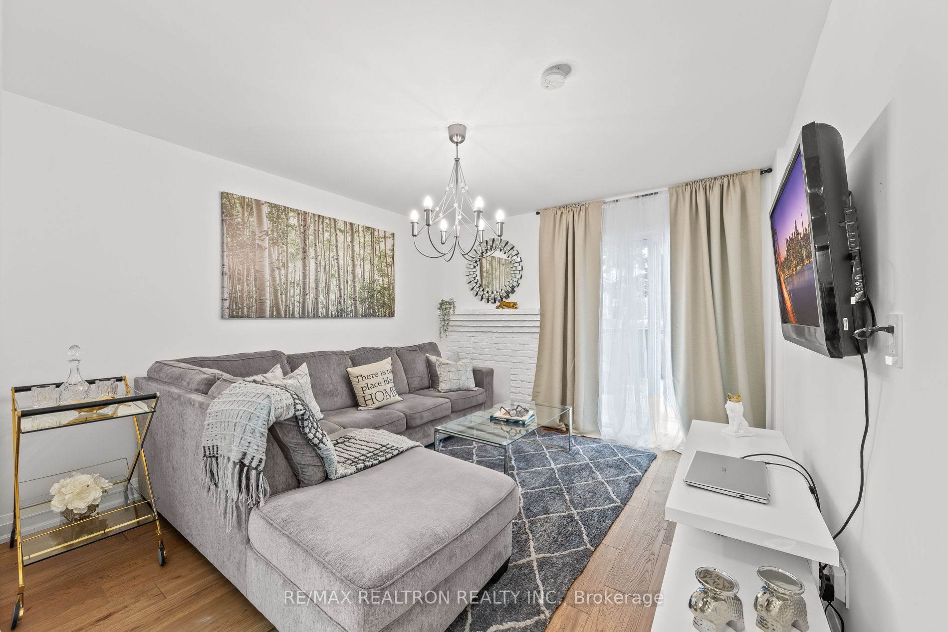 14 Mortimer Crt