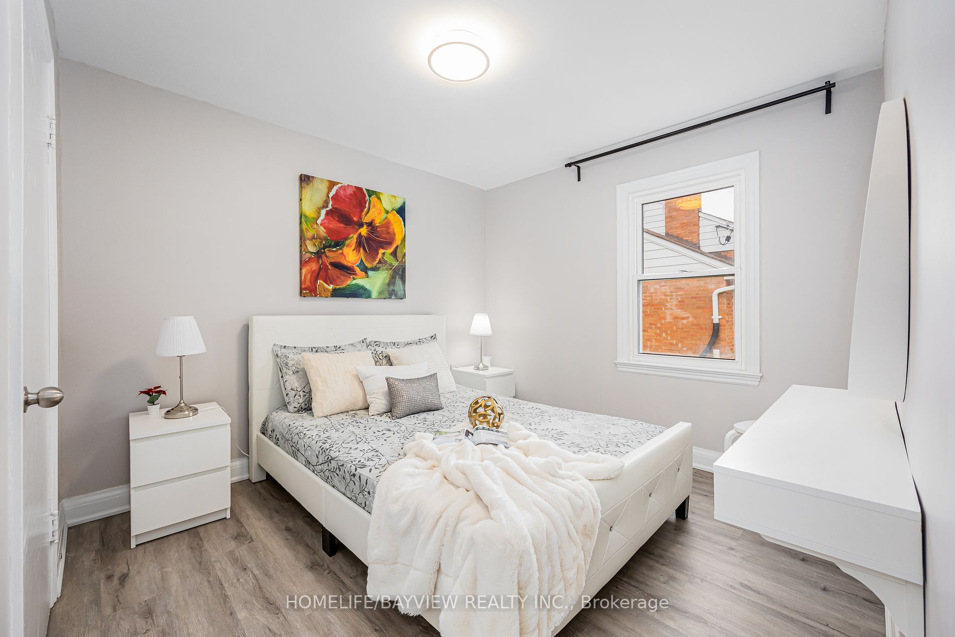 164 Eagle Street, #Upper