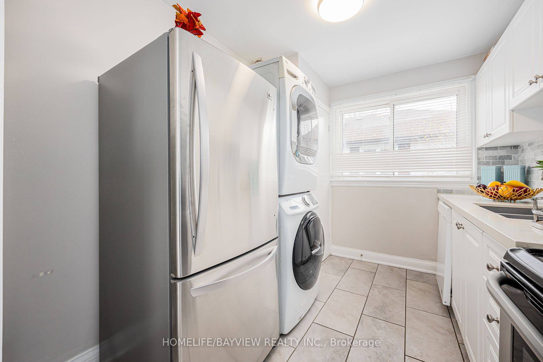164 Eagle Street, #Upper