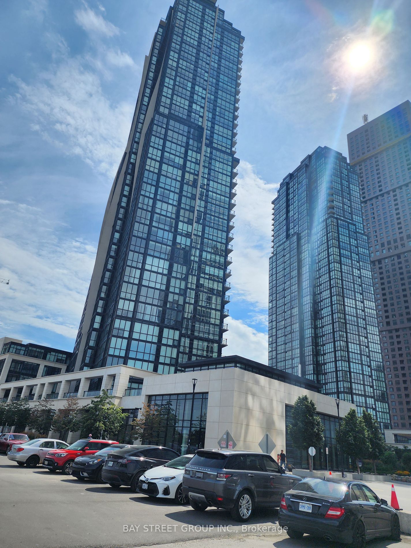 2900 Highway 7 Rd, #801