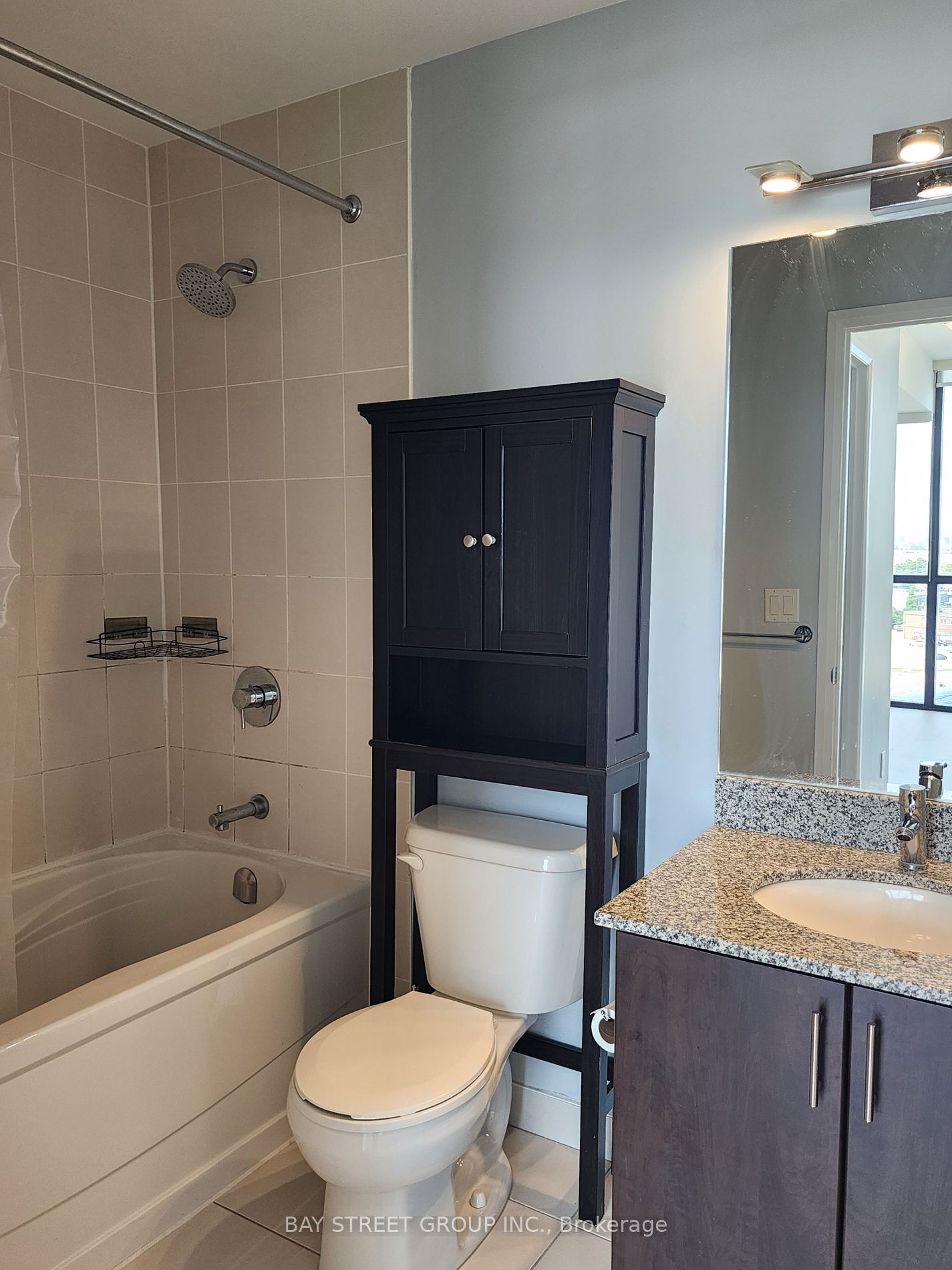 2900 Highway 7 Rd, #801