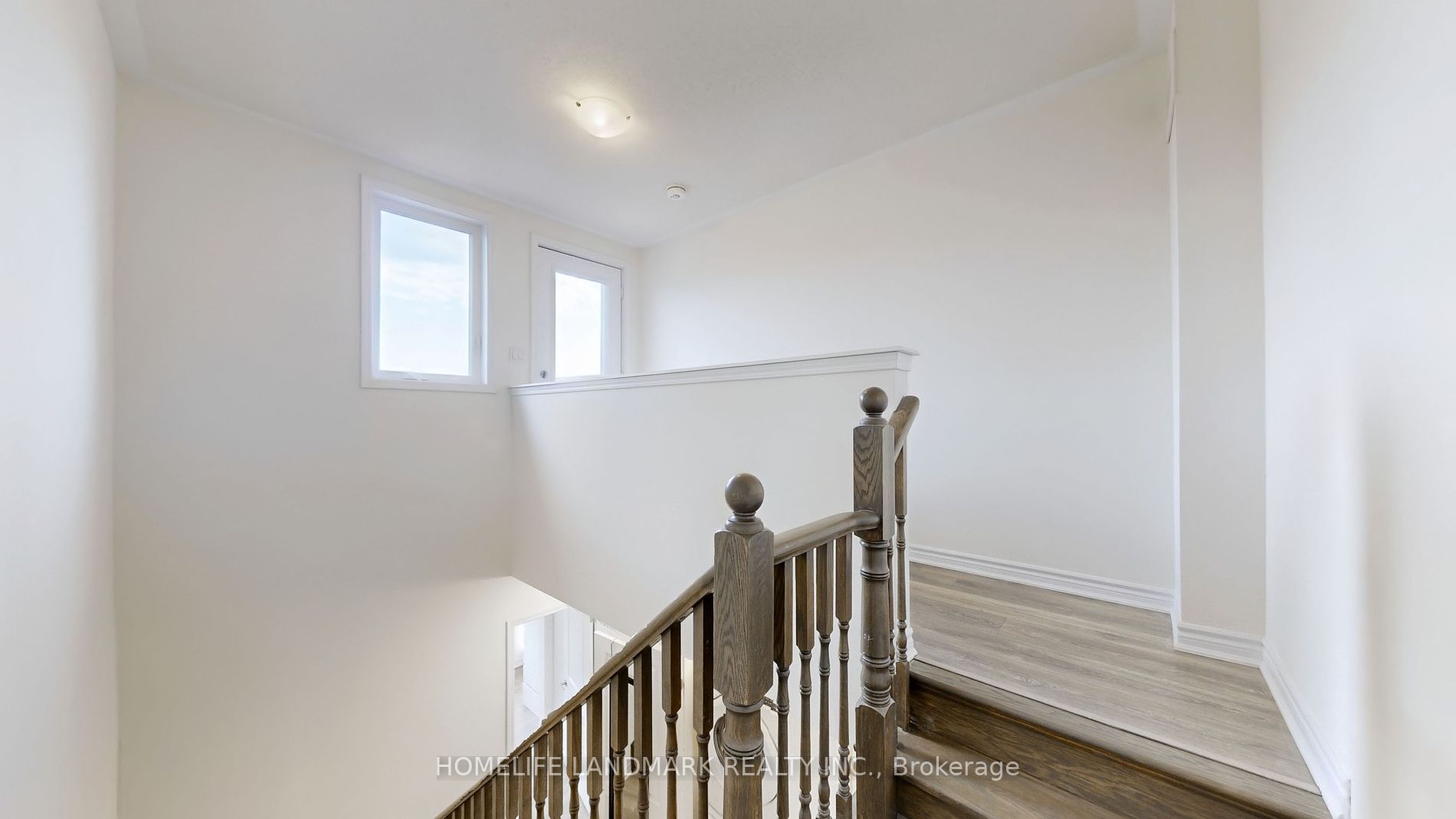 20 Adam Sellers Street, #28