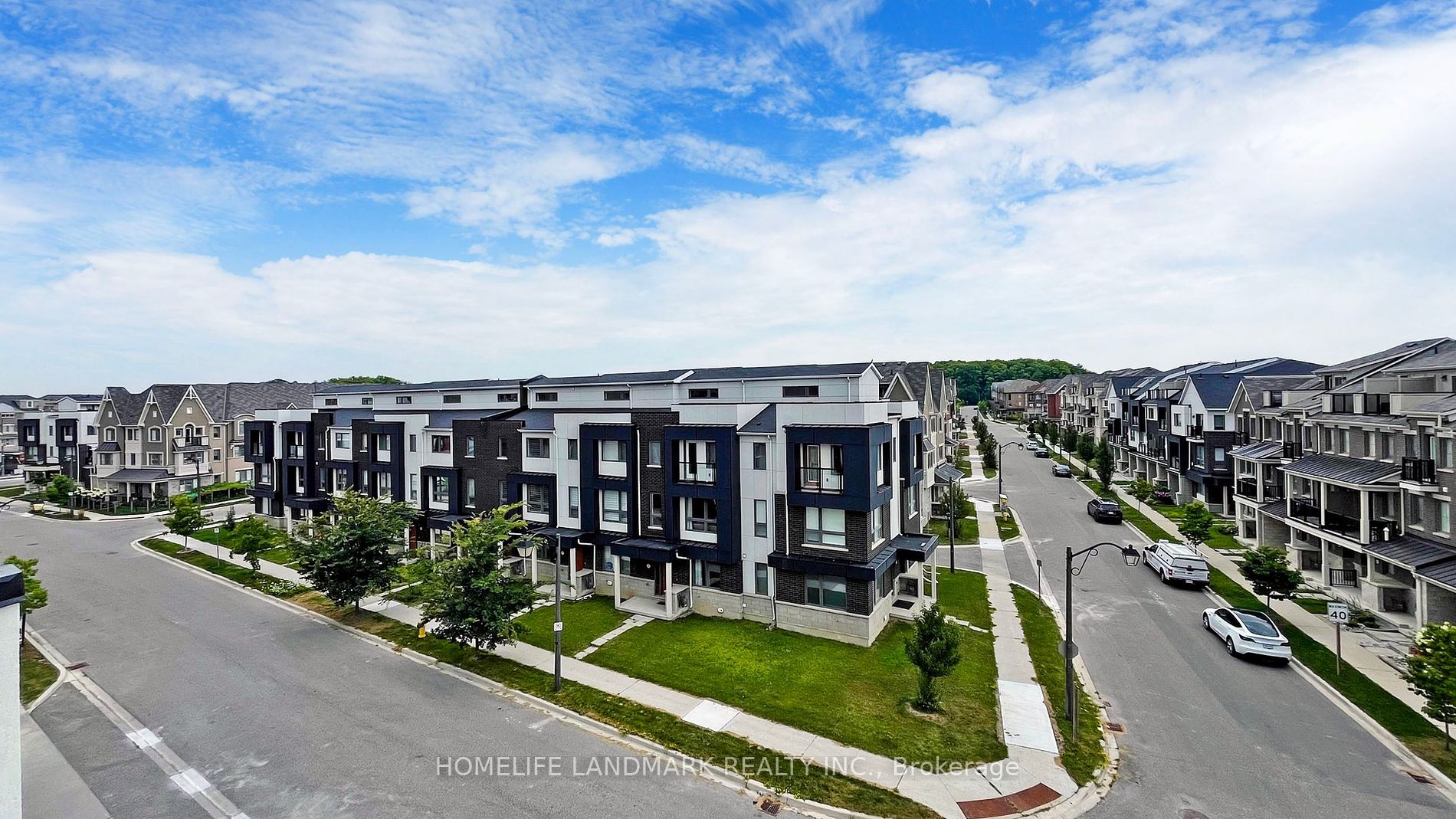 20 Adam Sellers Street, #28