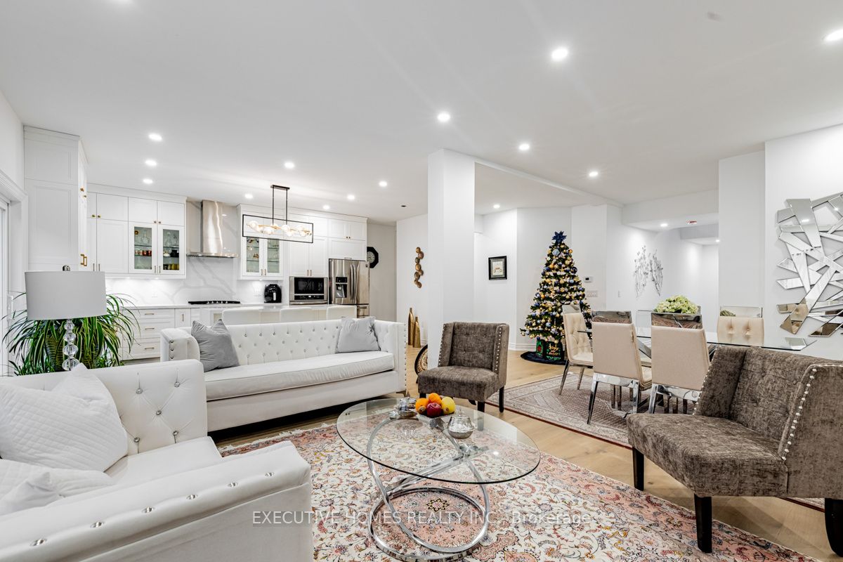 374 Gilpin Drive