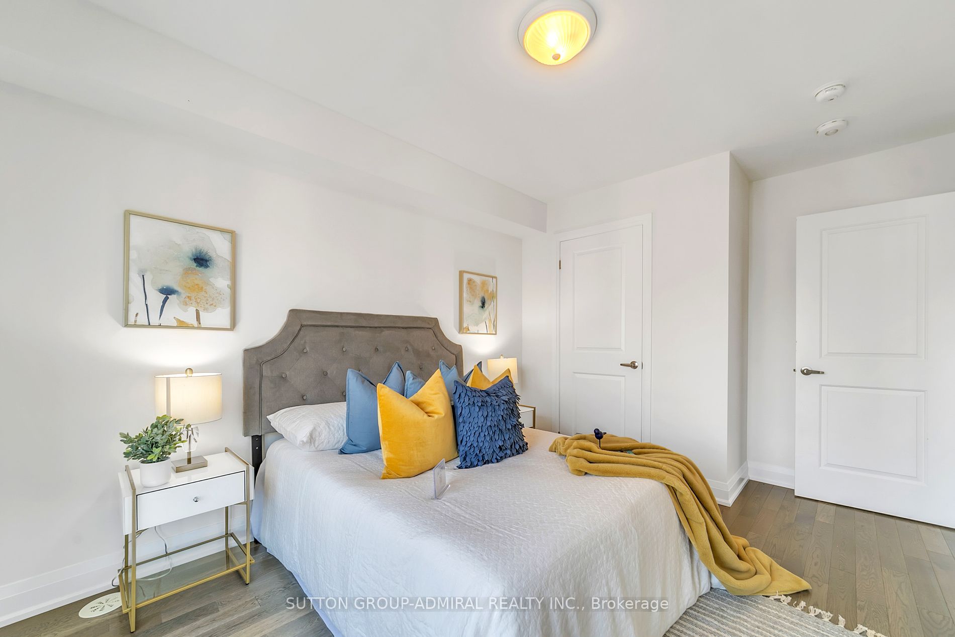 153 Moneypenny Place