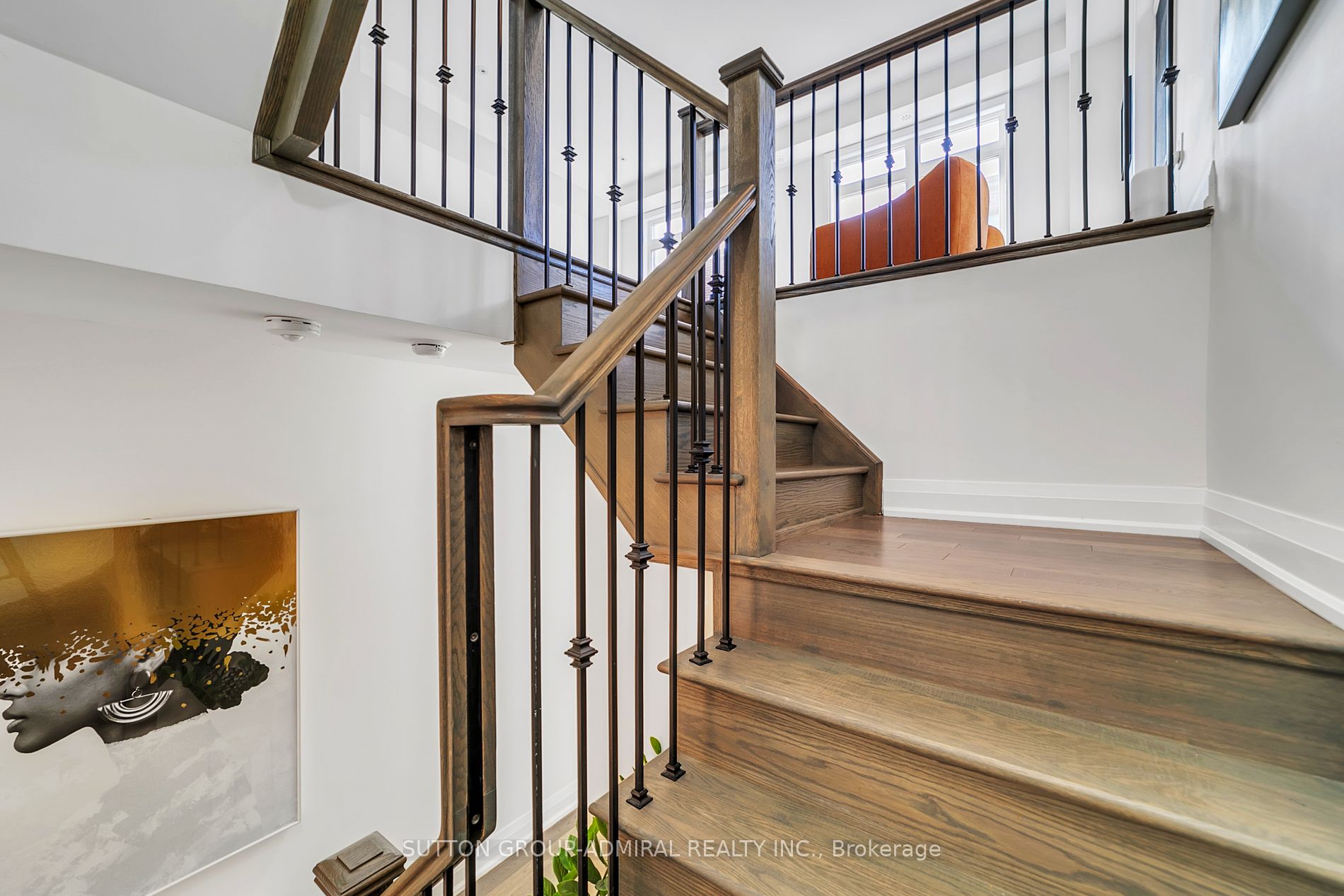 153 Moneypenny Place