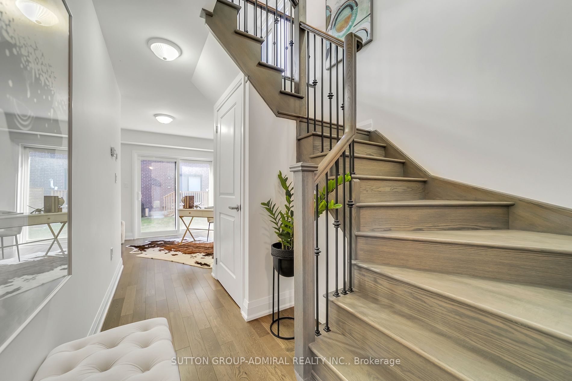 153 Moneypenny Place