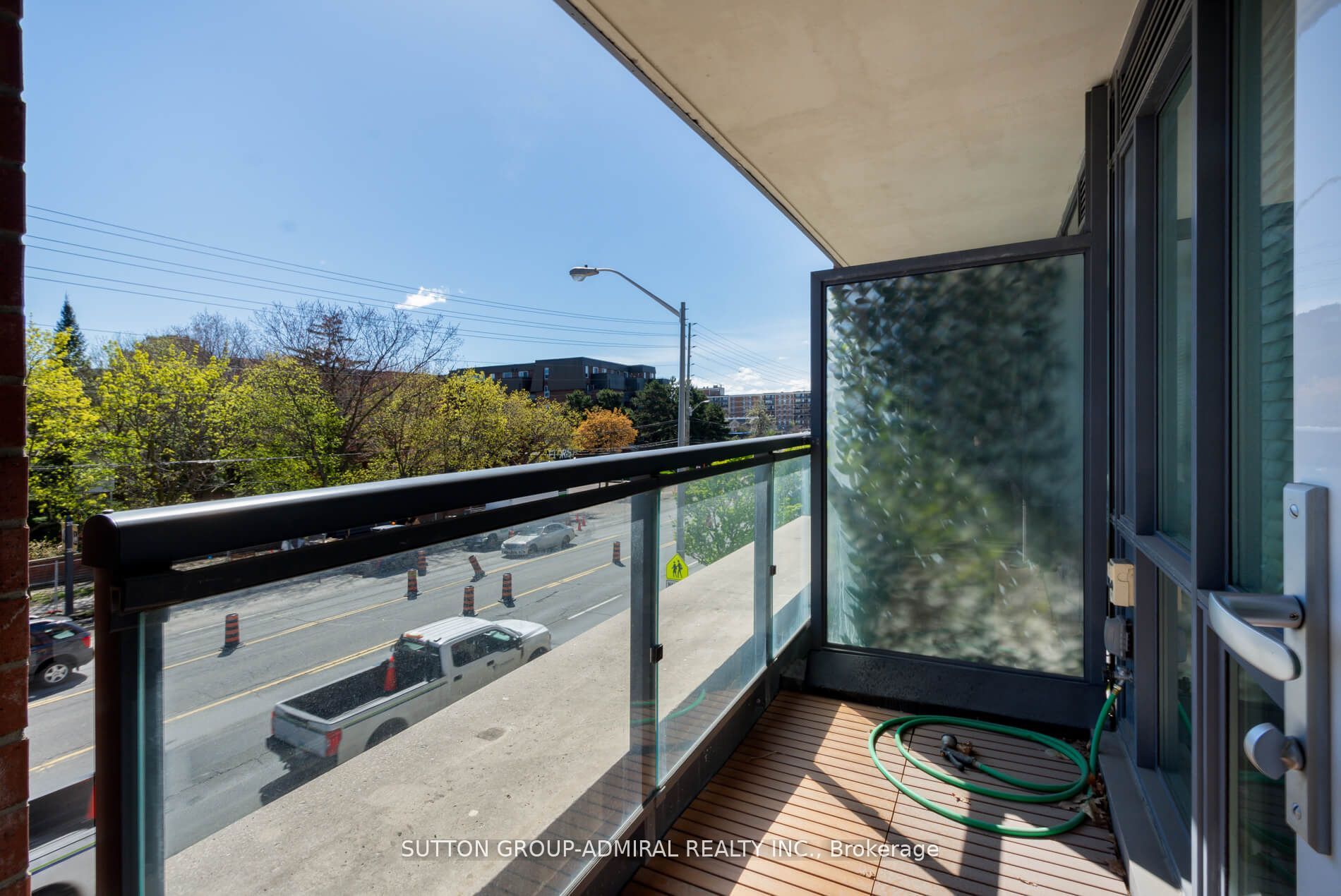 7608 Yonge St, #326