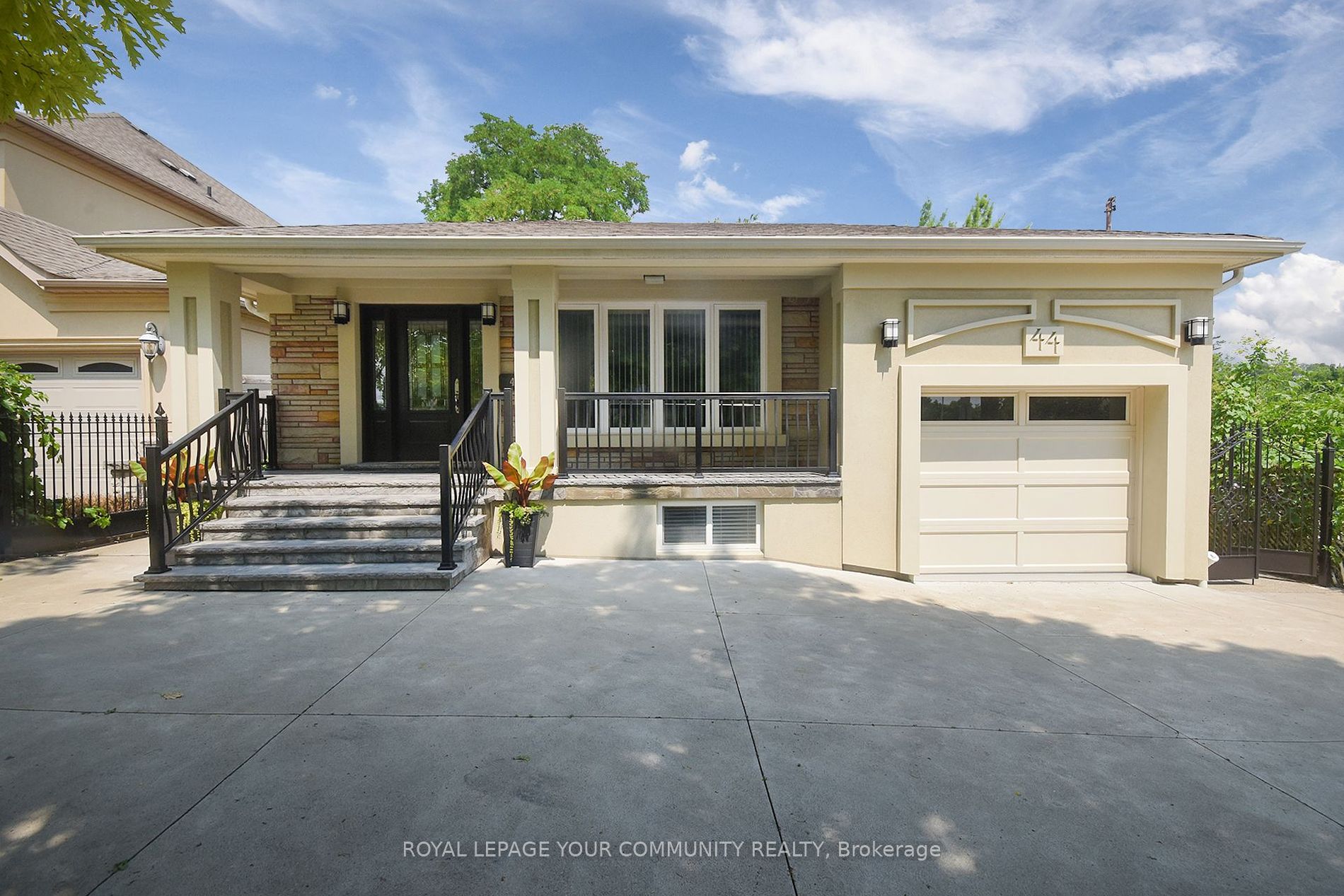 44 Burwick Avenue