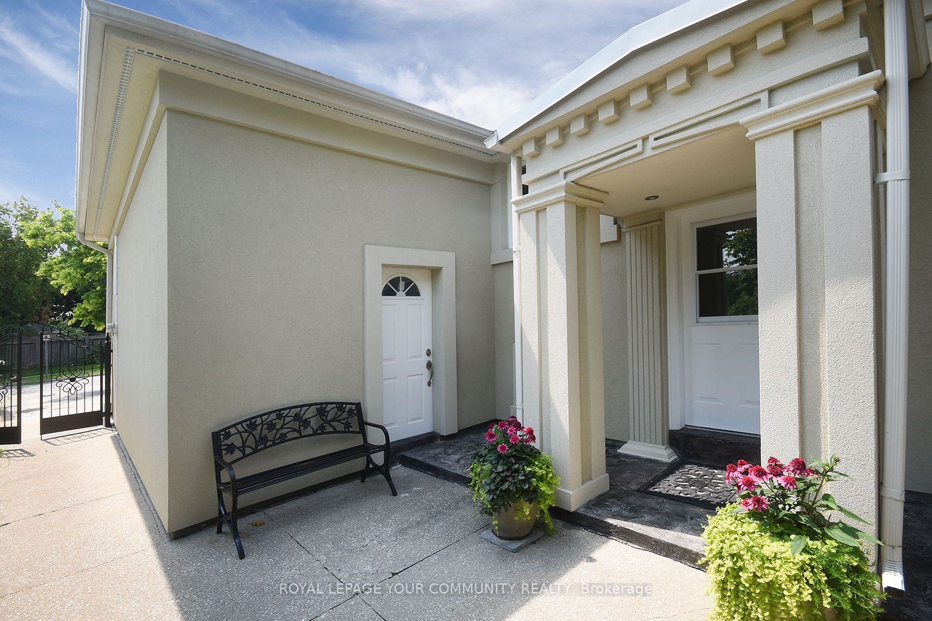 44 Burwick Avenue