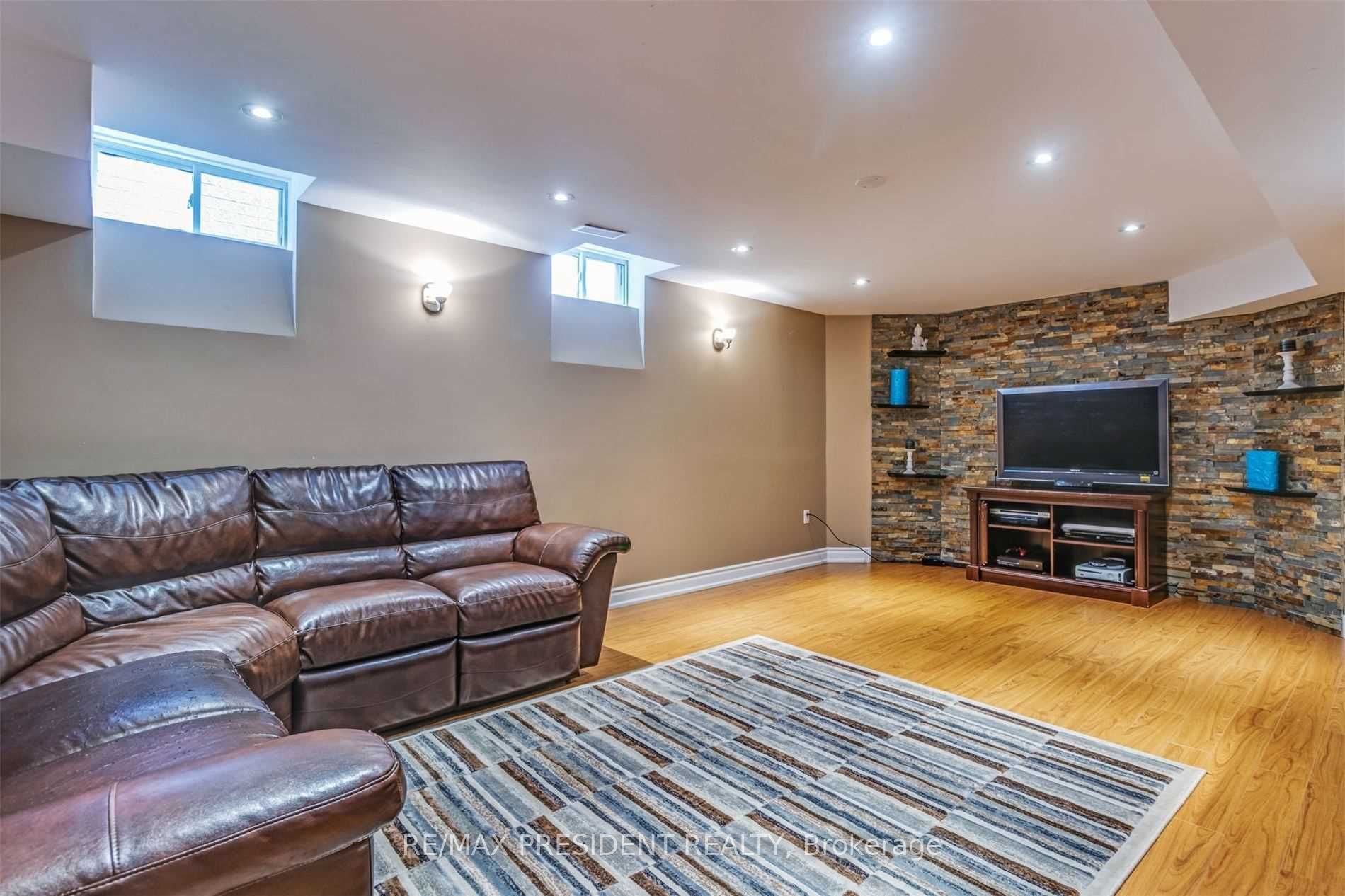 166 Russell Jarvis Dr