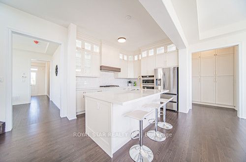 72 Weslock Cres