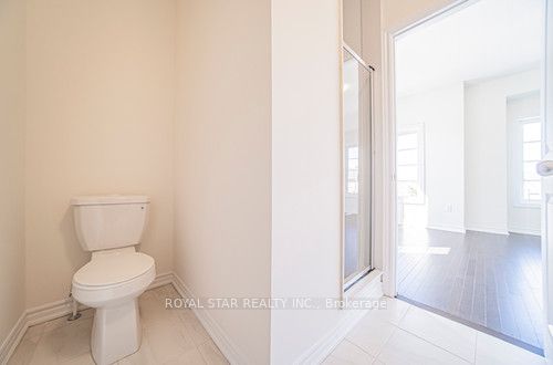 72 Weslock Cres