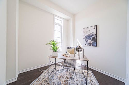 72 Weslock Cres