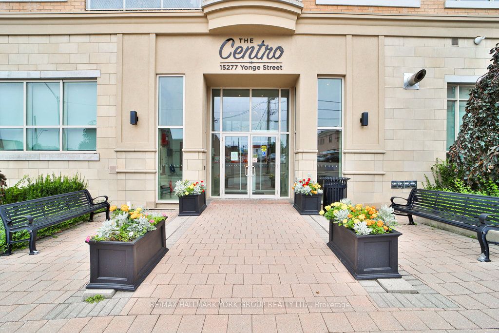 15277 Yonge St, #303