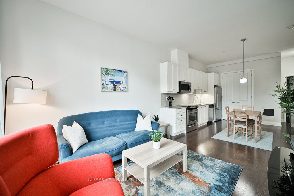 15277 Yonge St, #303