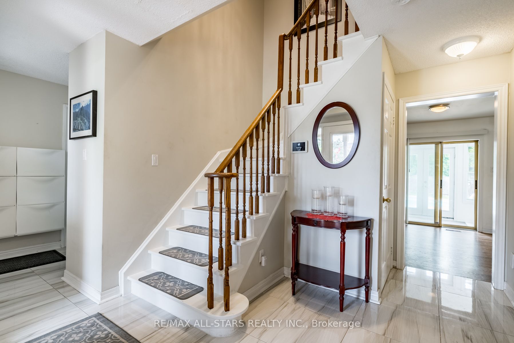 6 Milne Crt