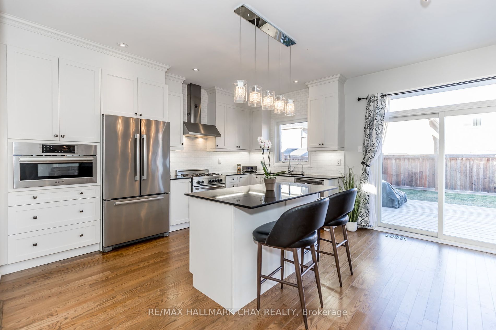 24 Gunning Crescent E