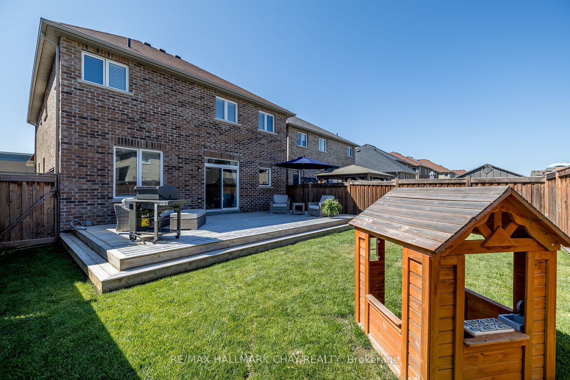 24 Gunning Crescent E