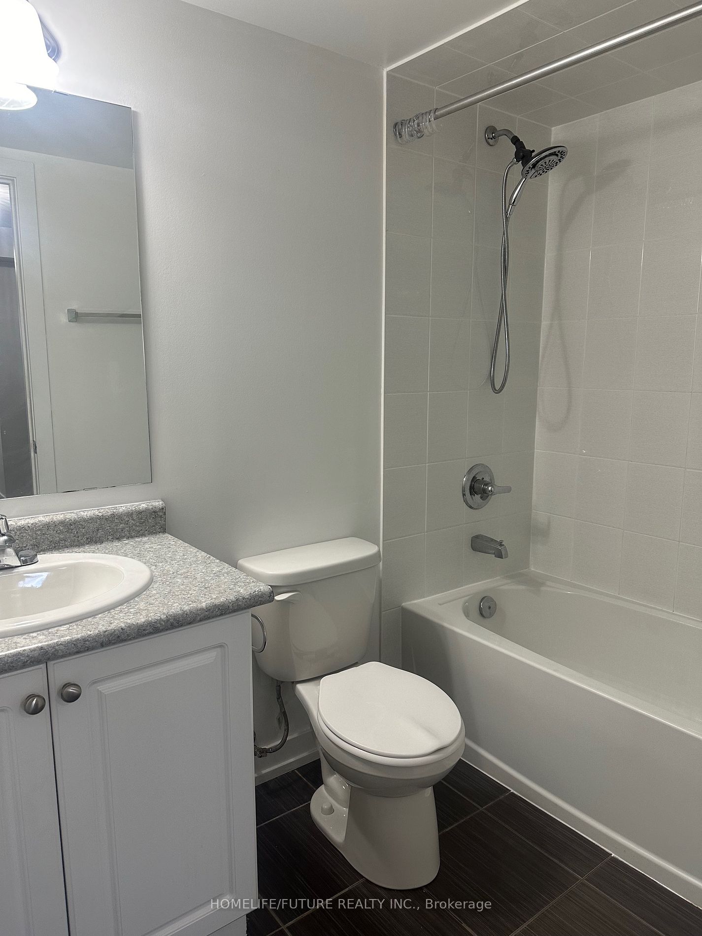 20 Westmeath Lane, #2327