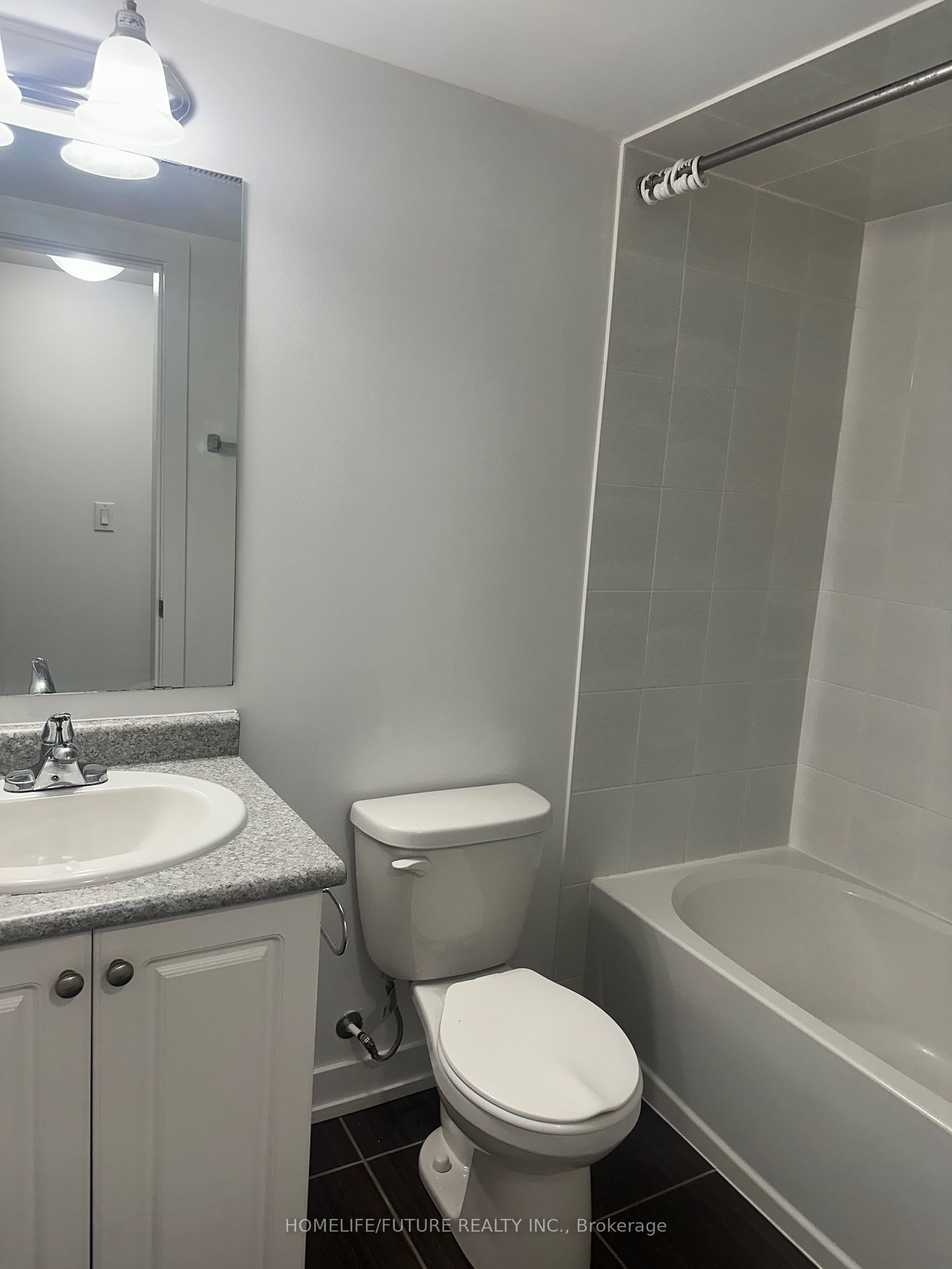 20 Westmeath Lane, #2327