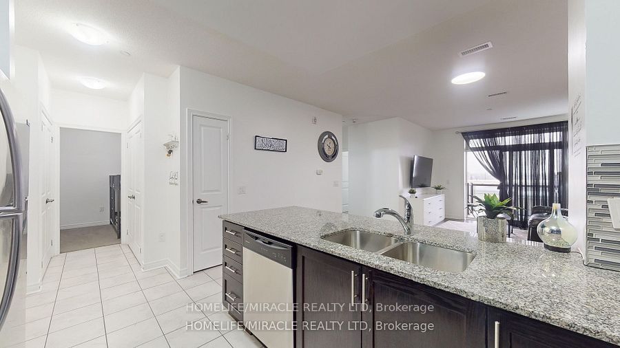7325 Markham Road, #403