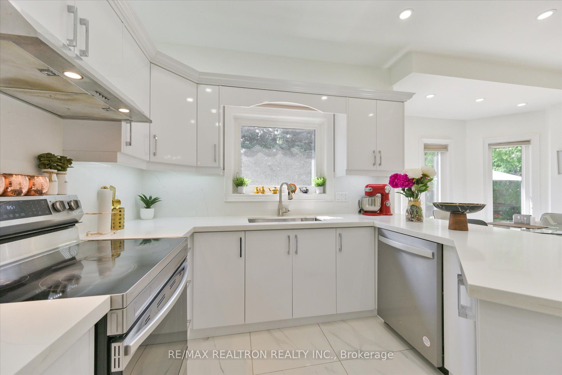 785 Quantra Crescent