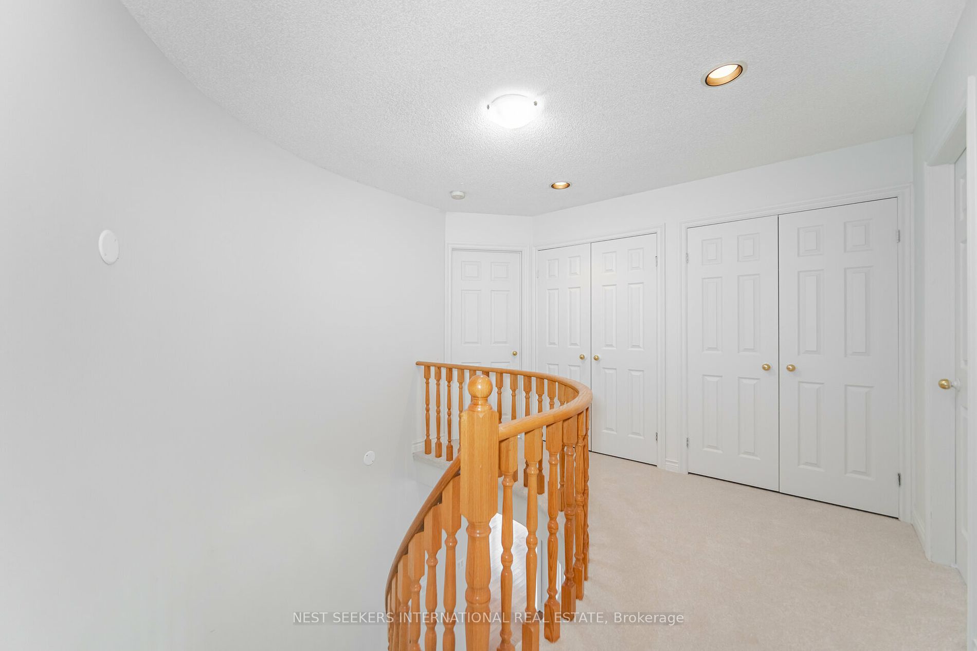 29 Holden Dr